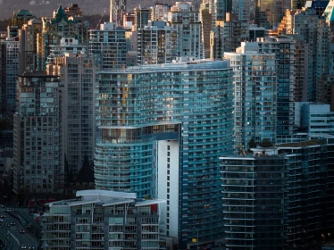 2004 89 Nelson Street, Vancouver, BC, Vancouver — Apartment/Condo for sale