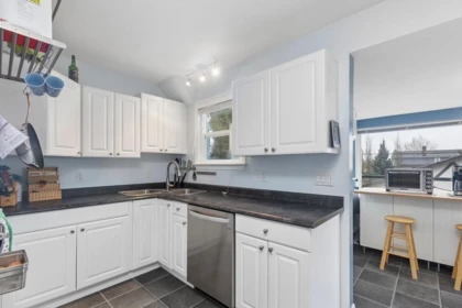 Pantry Photo of 1810 Tenth Avenue, New Westminster, BC