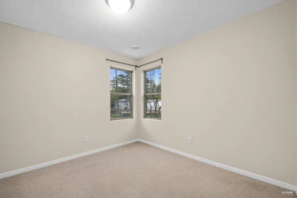 Garden / Landscaping Photo of 6780 Comstock Road, Richmond, BC