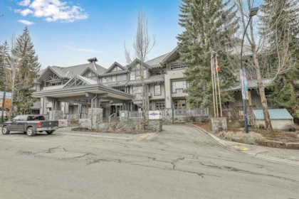 Hot Tub / Spa Photo of 110/111 4573 Chateau Boulevard, Whistler, BC