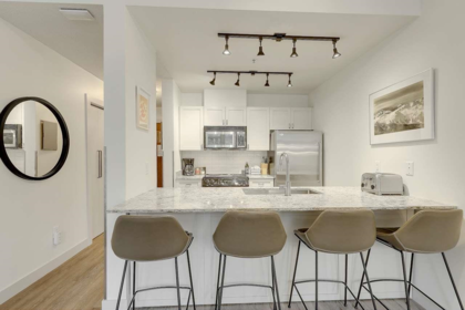 Kitchen Island Photo of 110/111 4573 Chateau Boulevard, Whistler, BC