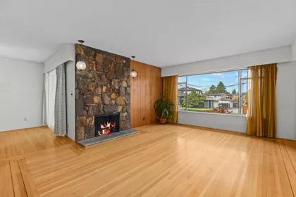 Office / Den Photo of 894 Invergarry Avenue, Burnaby, BC