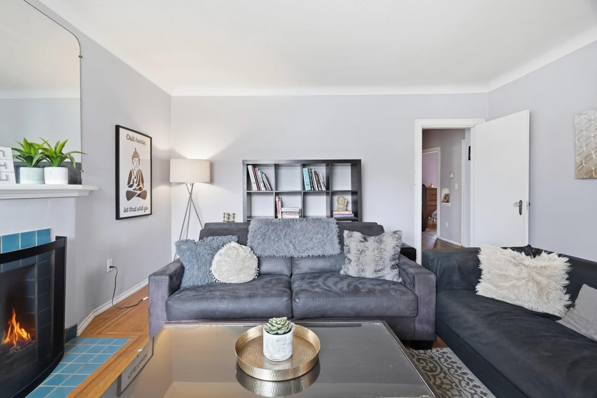 Family Room Photo of 2349 E Pender Street, Vancouver, BC
