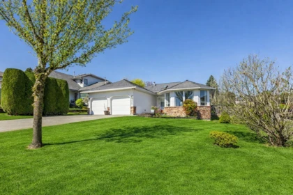19091 61a Avenue, Surrey, BC, Surrey — Single Family Residence for sale