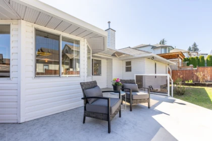 Hot Tub / Spa Photo of 19091 61a Avenue, Surrey, BC