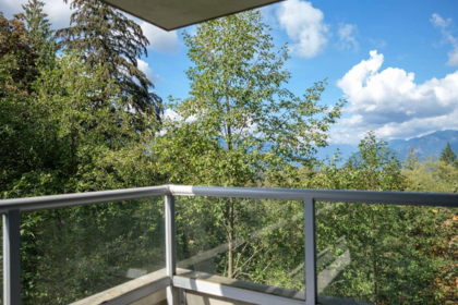 Breakfast Nook Photo of 403 9232 University Crescent, Burnaby, BC