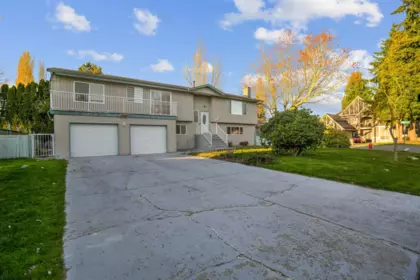 12987 62 Avenue, Surrey, BC, Surrey — Single Family Residence for sale