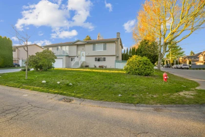 12987 62 Avenue Avenue, Surrey, BC, Surrey — Single Family Residence for sale