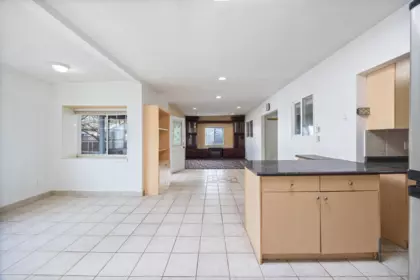 Basement Recreation Room Photo of 12710 113b Avenue, Surrey, BC