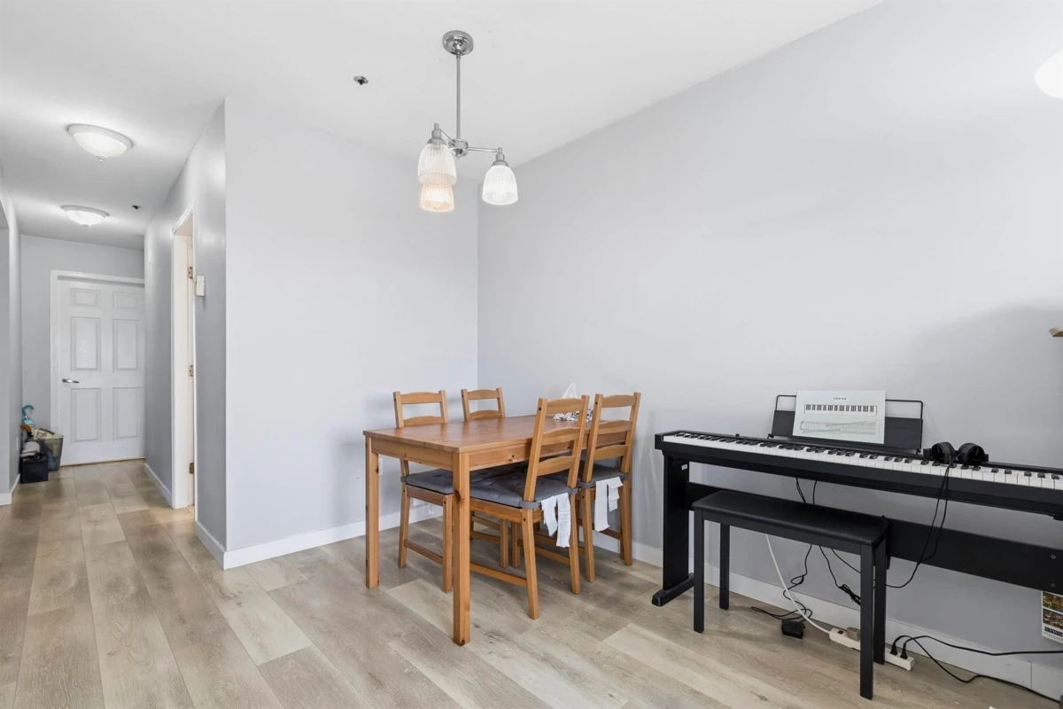 Family Room Photo of 303 1310 Cariboo Street, New Westminster, BC