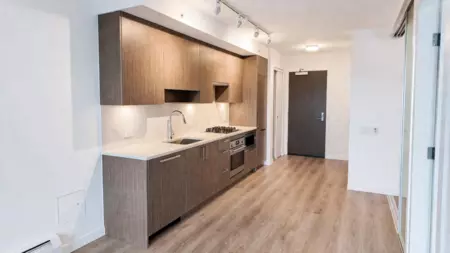 3503 13350 Central Avenue, Surrey, BC, Surrey — Apartment/Condo for sale