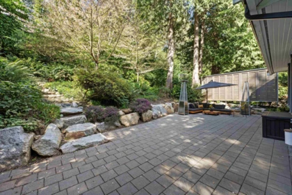 Mudroom Photo of 6524 Wellington Avenue, West Vancouver, BC