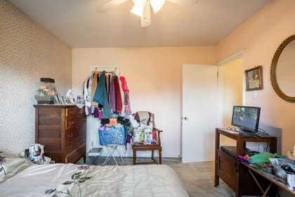Office / Den Photo of 7430 Boundary Road, Burnaby, BC