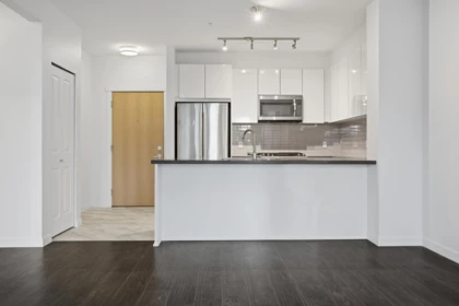 Pantry Photo of 302 607 Cottonwood Avenue, Coquitlam, BC