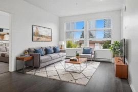 302 607 Cottonwood Avenue, Coquitlam, BC