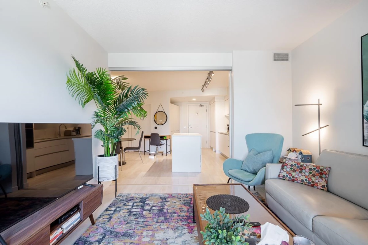 Living Room Photo of 1119 180 E 2nd Avenue, Vancouver, BC