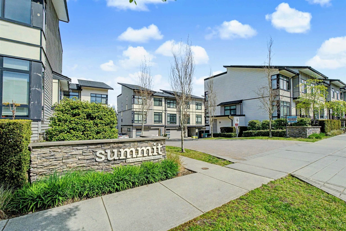 Living Room Photo of 43 14057 60a Avenue, Surrey, BC