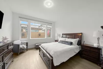 Basement Recreation Room Photo of 4910 Springs Boulevard, Tsawwassen, BC