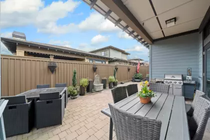 Garden / Landscaping Photo of 4910 Springs Boulevard, Tsawwassen, BC