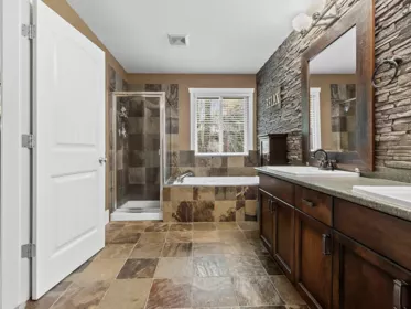 Entry Foyer Photo of 23462 133 Avenue, Maple Ridge, BC