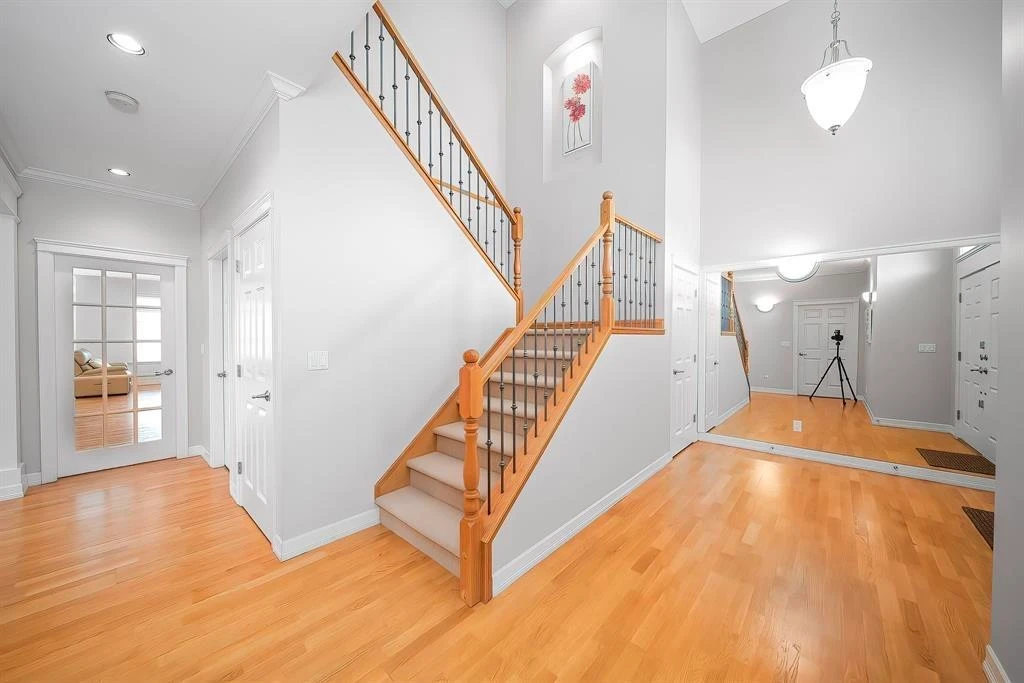 Family Room Photo of 6291 Semlin Court, Richmond, BC