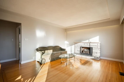 Kitchen Island Photo of 2321 Harrison Drive, Vancouver, BC