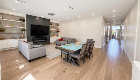 Kitchen Island Photo of 937 160b Street, Surrey, BC
