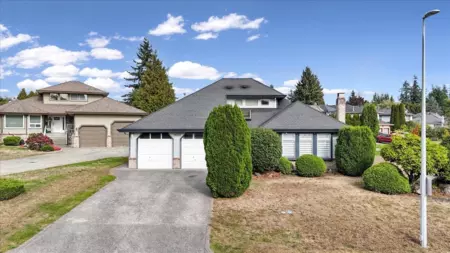 10552 Woodglen Close, Surrey, BC, Surrey — Single Family Residence for sale