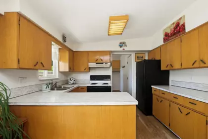 Breakfast Nook Photo of 11895 230 Street, Maple Ridge, BC