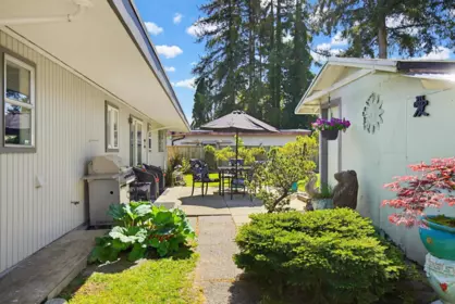 Garage Interior Photo of 11895 230 Street, Maple Ridge, BC