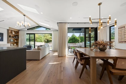 Breakfast Nook Photo of 2392 Lawson Avenue, West Vancouver, BC