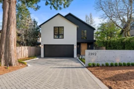 2392 Lawson Avenue, West Vancouver, BC