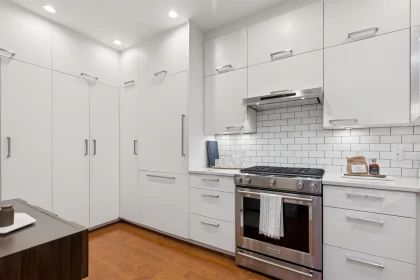 Primary Bathroom Photo of 2288 Redbud Lane, Vancouver, BC