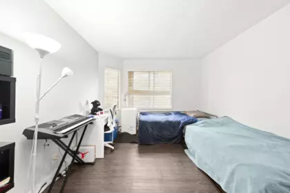 Walk-In Closet Photo of 219 1760 Southmere Crescent, Surrey, BC