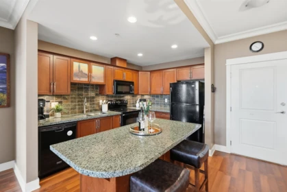 Primary Bedroom Photo of 421 5430 201 Street, Langley, BC