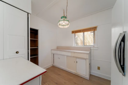 Entry Foyer Photo of 2680 Mcbride Avenue, Surrey, BC