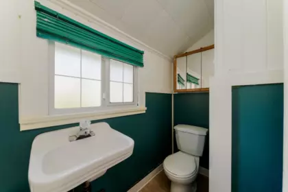 Mudroom Photo of 2680 Mcbride Avenue, Surrey, BC