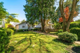 2680 Mcbride Avenue, Surrey, BC