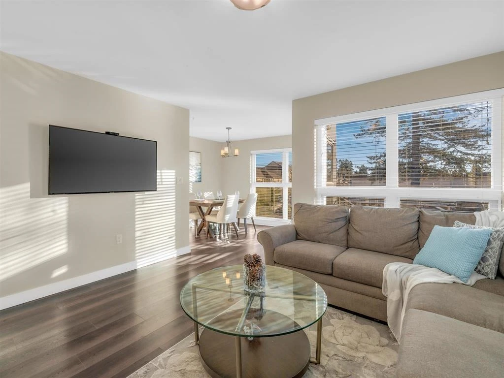 Living Room Photo of 105 4815 55b Street, Delta, BC