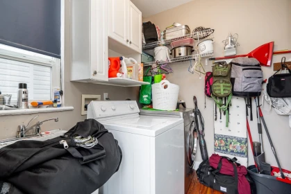 Powder Room Photo of 11861 240 Street, Maple Ridge, BC
