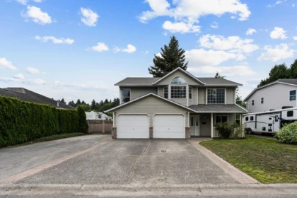44662 Cumberland Avenue, Chilliwack, BC, Chilliwack — Single Family Residence for sale