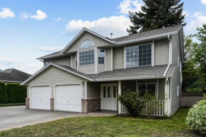 44662 Cumberland Avenue, Chilliwack, BC, Chilliwack — Single Family Residence for sale