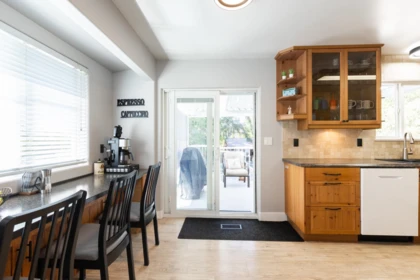 Breakfast Nook Photo of 18311 Hunter Place, Surrey, BC