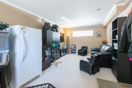 Mudroom Photo of 18311 Hunter Place, Surrey, BC