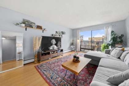 312 131 W 4th Street, North Vancouver, BC, North Vancouver — Apartment/Condo for sale