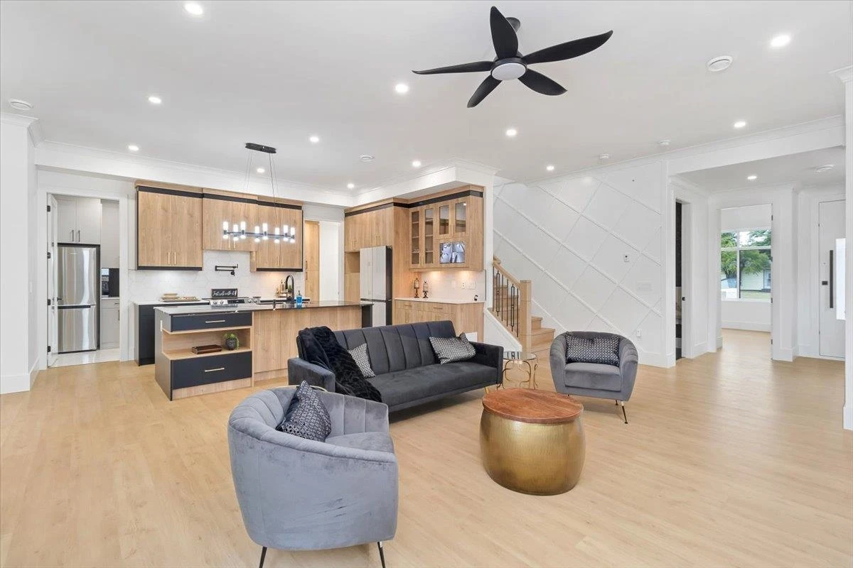 Family Room Photo of 26514 29 Avenue, Langley, BC