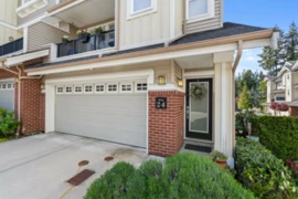 24 2925 King George Boulevard, Surrey, BC