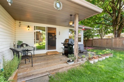 Backyard Photo of 9109 160a Street, Surrey, BC