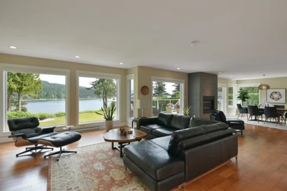 Breakfast Nook Photo of 5481 Eureka Road, Halfmoon Bay, BC