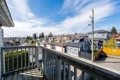 Staircase Photo of 111 E 61st Avenue, Vancouver, BC